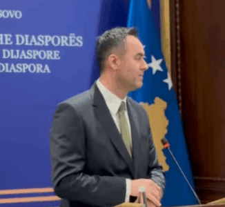 A do të jetë kandidat për President ai apo dikush nga familja Jashari?-Tregon Glauk Konjufca