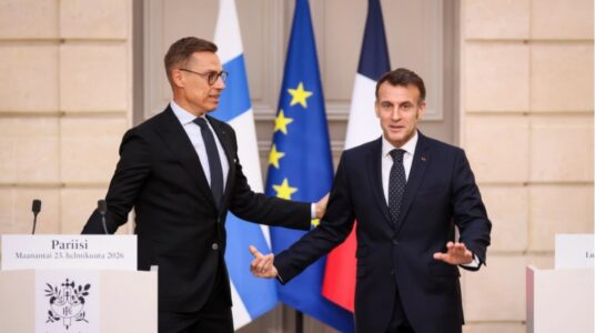 Macron thirrje BE-së: Miratoni paketën e sanksioneve kundër Moskës, të vazhdojmë të rrisim presionin