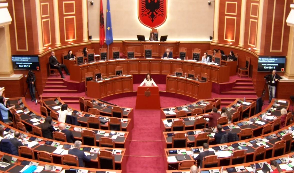 Gjyqi ndaj ish krerëve të UÇK në Hagë  Spiropali  Drejtësia nuk duhet të jetë e verbër ndaj realitetit historik të Kosovës