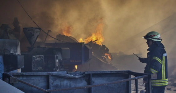 Ukraina sulmon fabrikën ruse të pajisjeve të raketave