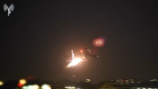 Forcat e Izraelit publikojnë video duke treguar se si po menaxhohet sulmi ndaj Iranit