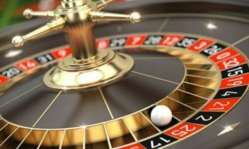 Ndalohen 12 të dyshuar për bixhoz të paligjshëm në Junik