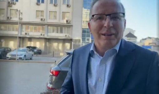 Hamza në Kuvend për takim me Kurtin rreth çështjes së Presidentit