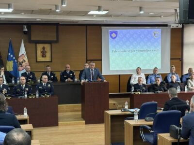 Numër alarmant i vdekjeve në trafik, Hoxha: Për 26 vjet humbën jetën 3111 persona