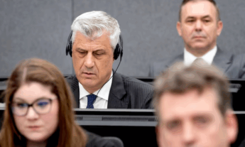 Reuters raporton për Hagën: Prokurorët e krimeve të luftës kërkojnë 45 vjet burgim për ish – Presidentin Thaçi