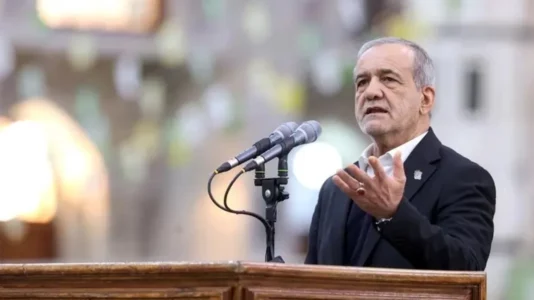 Presidenti i Iranit urdhëron fillimin e bisedimeve me SHBA-në