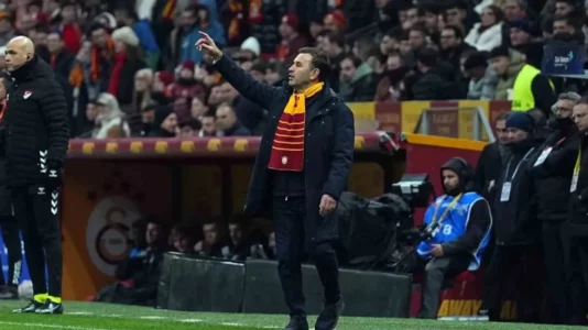 Okan Buruk paralajmëron skuadrën e tij: Nuk kemi mbaruar ende punë, Juventusi është skuadër e shkëlqyer