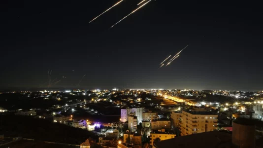 Ish-agjent i CIA-s thotë se SHBA-të mund të sulmojnë Iranin që të hënën