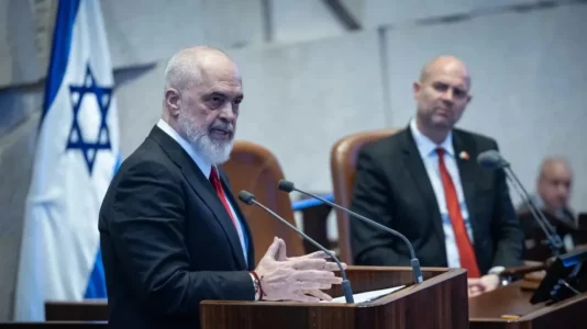 Edi Rama për “Jerusalem Post”: Vuajtjet e palestinezëve janë reale dhe zemërthyese