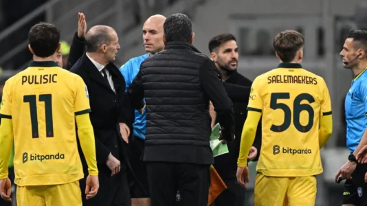 “Je një idiot, një pleh që u bë trajner dje”, Allegri sulmoi ashpër Fabregasin pas ndeshjes