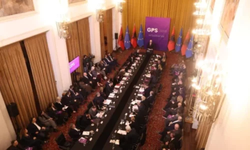 Këta janë ministrat që i rezistuan ndryshimeve të Ramës