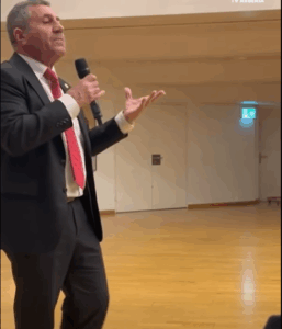 Nysret Pllana: Për një natë “shqiptarëzinjtë” i mbledhin miliona franga për një xhami të hamamit