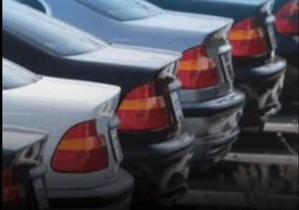 Drejtori i Policisë së Kosovës: Pronarët e autosallonëve të përfshirë në fajde