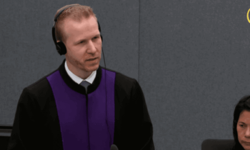 Mbrojtja e Thaçit ia gjen një gabim Prokurorisë në dosjen përfundimtare: Vendosëm Krasniqin në ‘kërcënimet’ që kishte bërë Thaçi