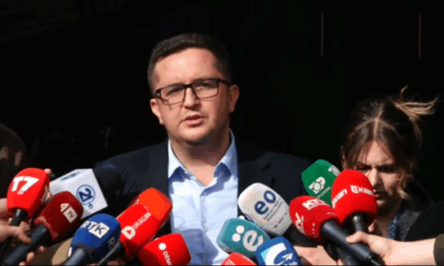 Mustafa i LDK’së tregon se a do të ketë sërish takime Kurti-Abdixhiku