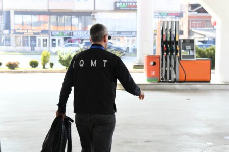 Nafta deri në 1.55 euro për litër, shteti monitoron tregun e derivateve