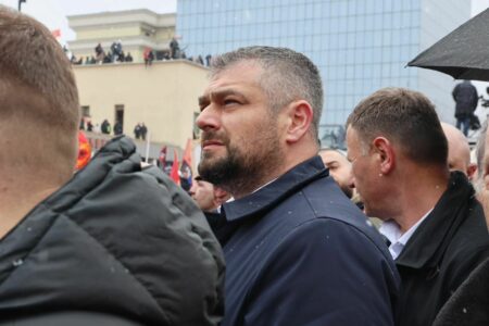 Emri i tij u përmend për postin e Presidentit, reagon Andin Hoti