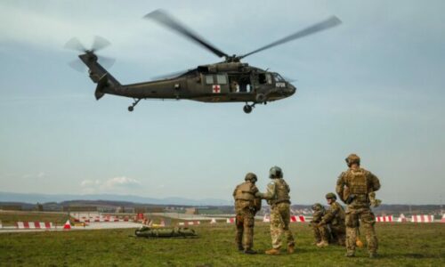 Ushtarët amerikanë, zviceranë e gjermanë ushtrojnë bashkë në Bondsteel, KFOR-i jep detaje