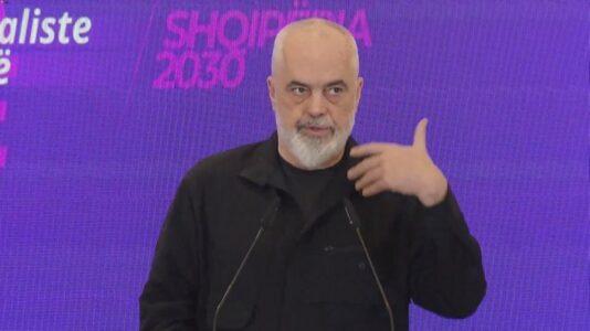 Rama: Historia do të mbajë mend vetëm një emër, Partinë Socialiste