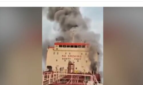 Shpërthim në Gjirin e Omanit: Goditet një cisternë nafte, vritet një anëtar i ekuipazhit