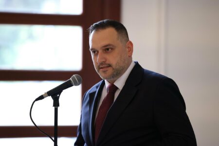 Ministri shqiptar i Mbrojtjes: Shqipëria dhe Kosova të sigurta nën mbrojtjen e NATO-s