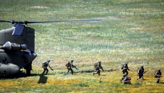 Mbretëria e Bashkuar paralajmëron: NATO duhet të jetë gati pa Amerikën