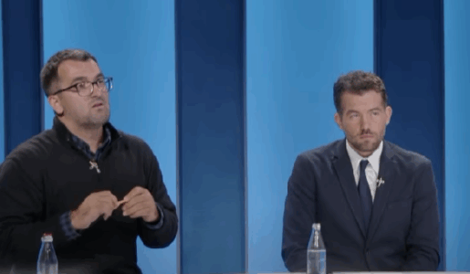 Gjinovci ua lë fajin familjarëve të viktimave për ekspozitën skandaloze të bashkëpunëtorit të tij, Shkëlzen Gashi