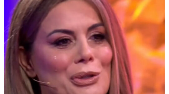 Big Mama prek me fjalët pas humbjes së nënës