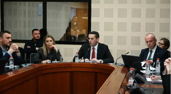 Komisioni miraton ndryshimet kushtetuese për presidentin, pritet seanca e Kuvendit