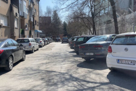 Ligjit për automjetet dhe të huajt, Policia: Vetura me autorizime të Serbisë nuk lejohen