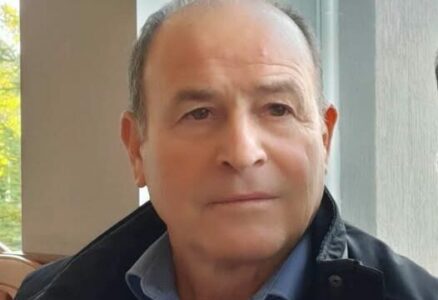 Raportohet se këmbësori që u godit për vdekje në Skënderaj ishte profesor me profesion