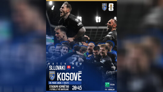 “T’fala Parisit e t’fala Berlinit”: Me këtë këngë, “Dardanët” hyjnë në stadium (VIDEO)