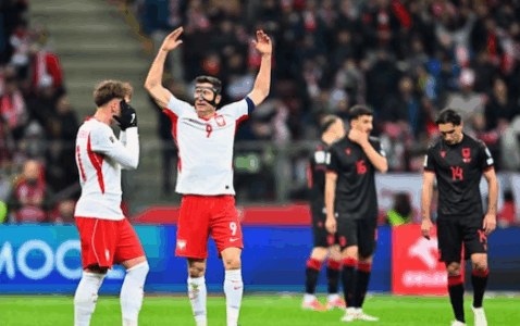 Çka po ndodh në Warshavë? – Polonia e rikthen komplet rezultatin, Shqipëria po mposhtet!