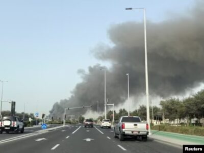 Dronët iranianë godasin bazën detare në Abu Dabi