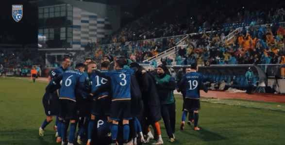 “Jemi me ju”, Osmani i jep forcë Dardanëve për ndeshjen e madhe (VIDEO)