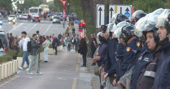 Mbi 1400 forca policore të angazhuara për protestën e opozitës në Tiranë