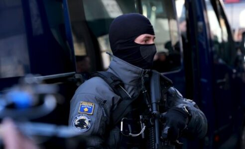 Arrestohet në Prishtinë një person i kërkuar me urdhër ndërkombëtar