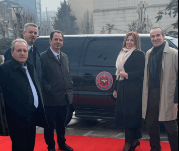 Dorëheqje edhe në Pejë nga “GUXO” – Përkrahet Vjosa Osmani