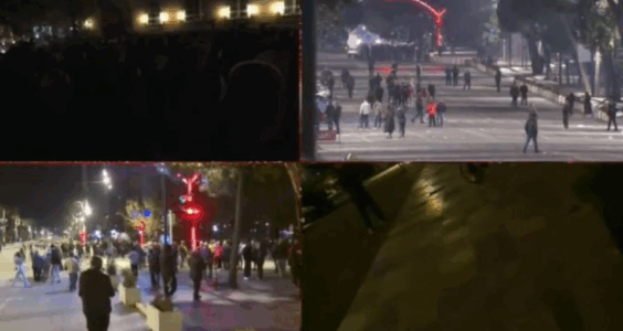 Protestuesit sulmojnë me molotovë selinë e PS-së, policia hedh ujë drejt tyre