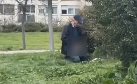 Skandaloze   Një i moshuar në Ulpian e prek organin gjenital para një vajze të re  VIDEO 