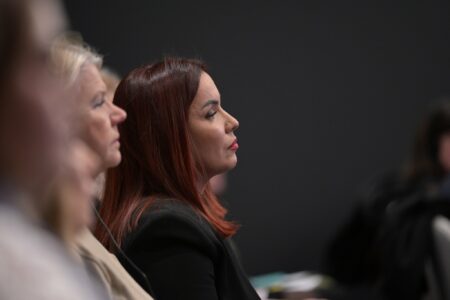 AGK: Të dhënat private të gazetares Ardiana Thaçi-Mehmeti shpërndahen në grupin me 70 mijë anëtarë në “Discord”