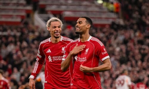 Liverpooli e dominon Galatasarayn në ndeshjen e kthimit, kualifikohet në çerekfinale