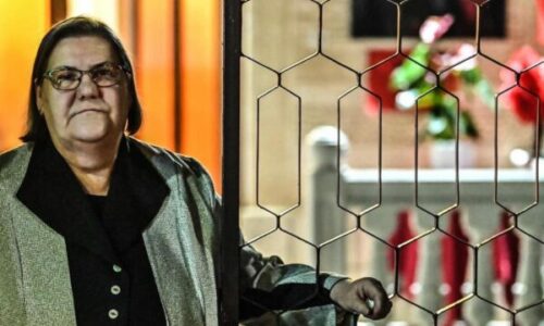 27 vjet pa djemtë dhe bashkëshortin e saj, Ferdonije Qerkezi: 27 vjet nuk ka lulëzu pranverë për mu