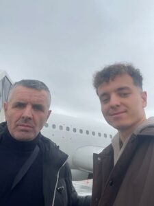 Para përballjes vendimtare, babai i Fisnik Asllanit: Kurrë në jetën time s’kam qenë më i emocionuar – ky popull e meriton një gëzim