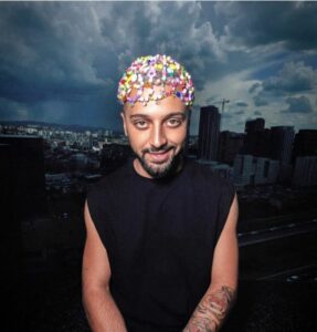 “Gjestit iu kërcënua liria”, Three60 në mbështetje të artistit