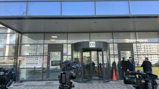 Me dyer të mbyllura, nis seanca ndaj Gjestit