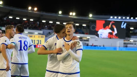 Fisnik Asllani shpjegon arsyen se pse zgjodhi Kosovën para Gjermanisë