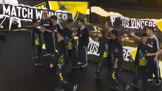 “makazze” e fiton përballjen me “krabeni”, NaVi në finale të ESL Pro League