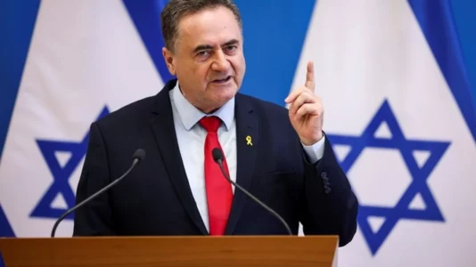 Ministri izraelit i Mbrojtjes zotohet të “eliminojë” çdo pasardhës të Khameneit