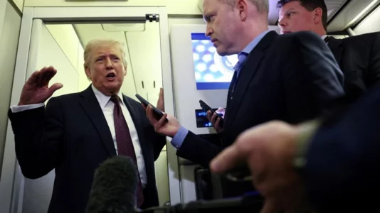 Trump kërkon që shtatë vende të ndihmojnë në hapjen e Ngushticës së Hormuzit